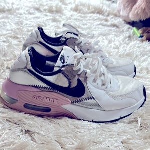 Nike air max shoes
